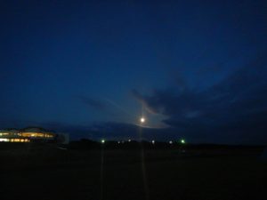 鏡沼キャンプ場の月
